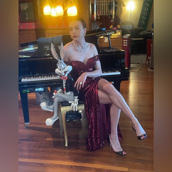 Meet your Posher, Raven - Picture 3 of 9